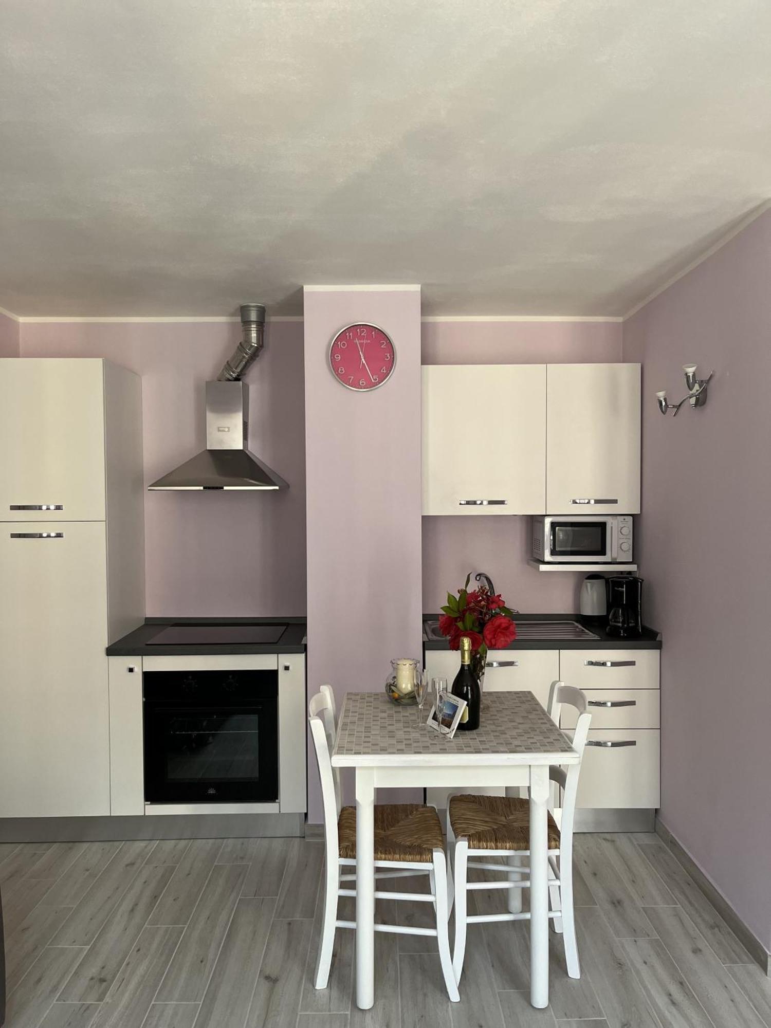 Casa Castellana Apt 1 E Casa Castellana Apt 2 Sala Comacina Εξωτερικό φωτογραφία
