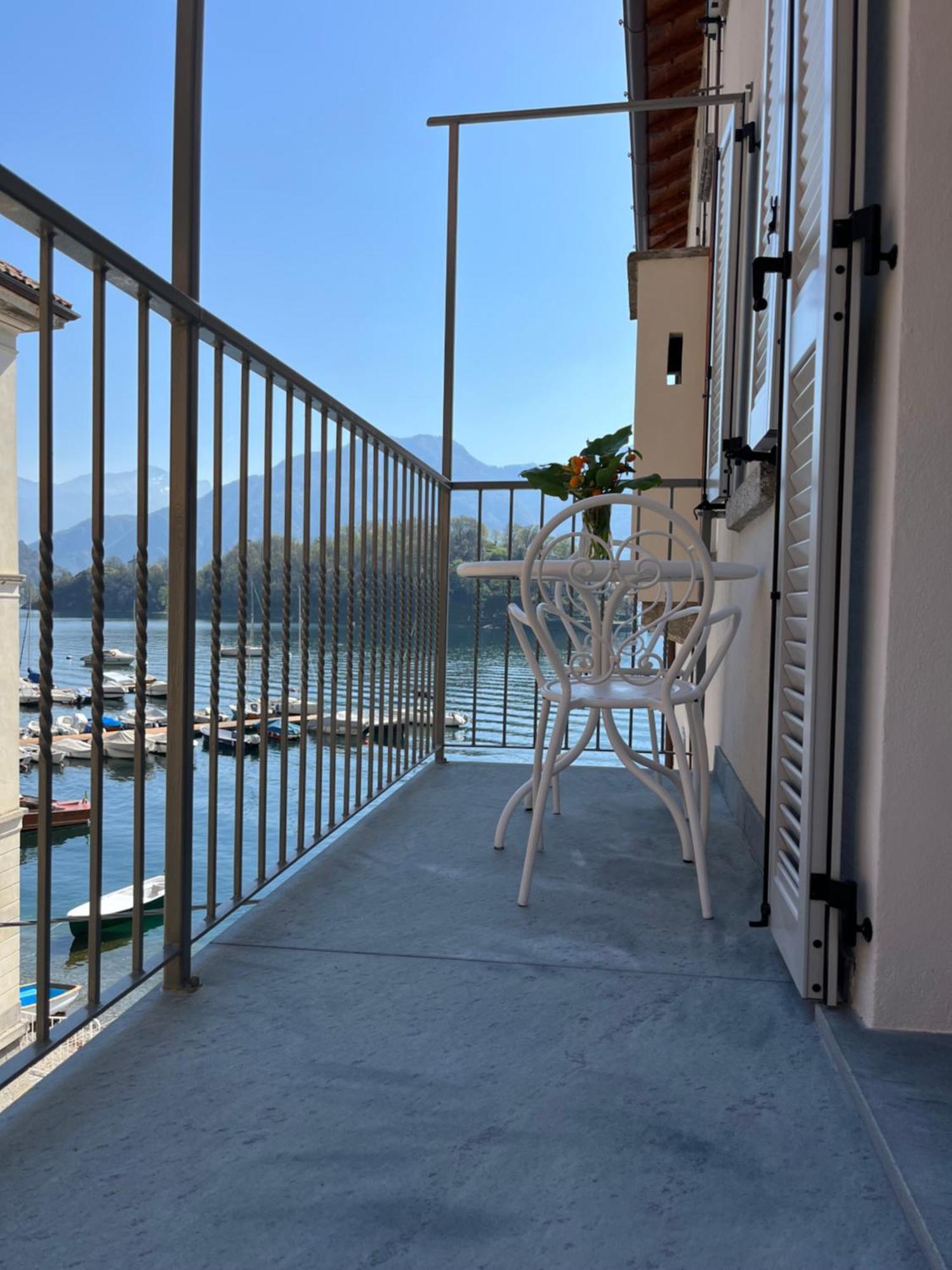 Casa Castellana Apt 1 E Casa Castellana Apt 2 Sala Comacina Εξωτερικό φωτογραφία